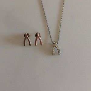American eagle wishbone necklace and earrings